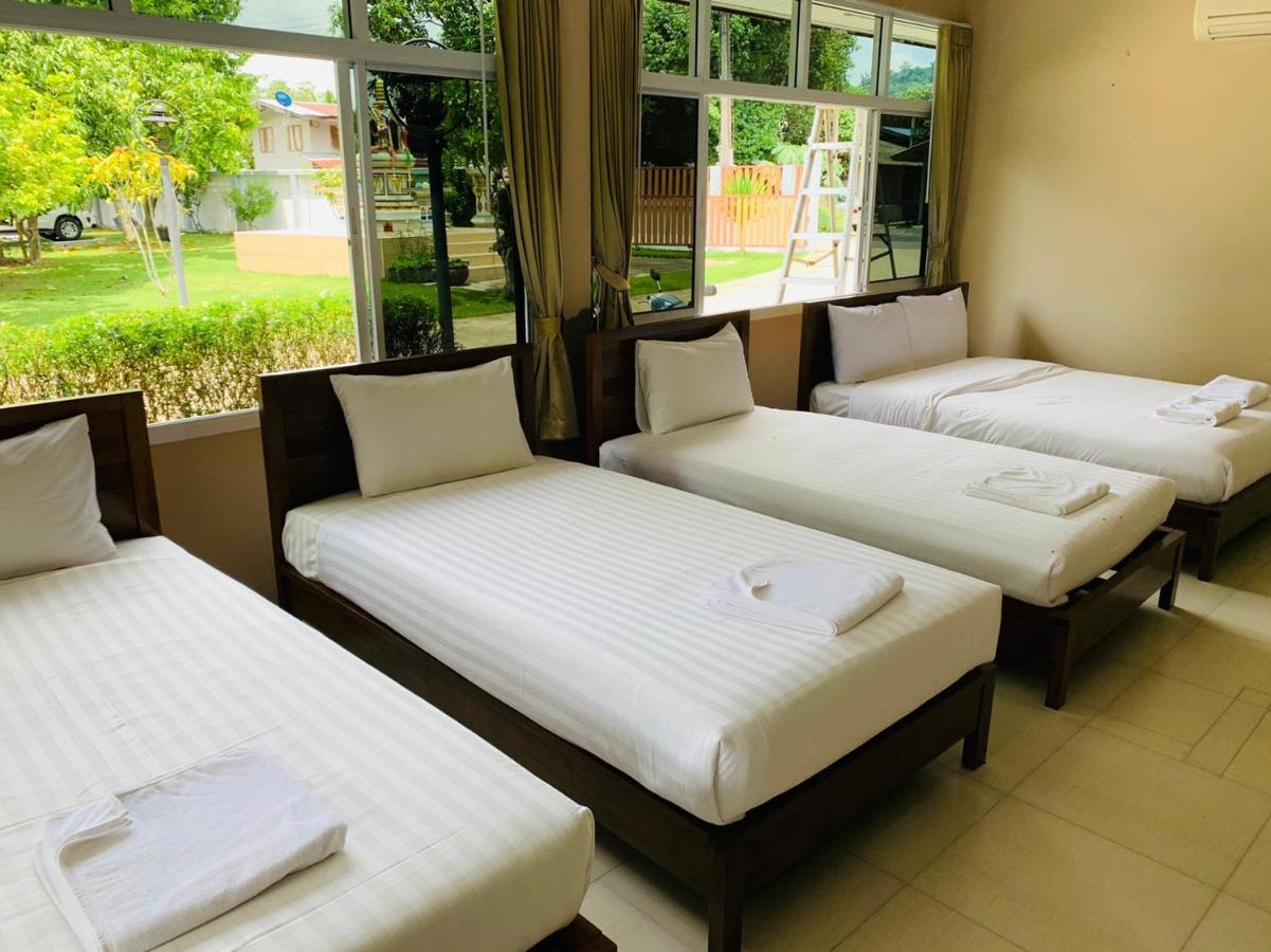 Baan Suan Khun Yaiy Hotel Ban Wang Takhrai Eksteriør billede