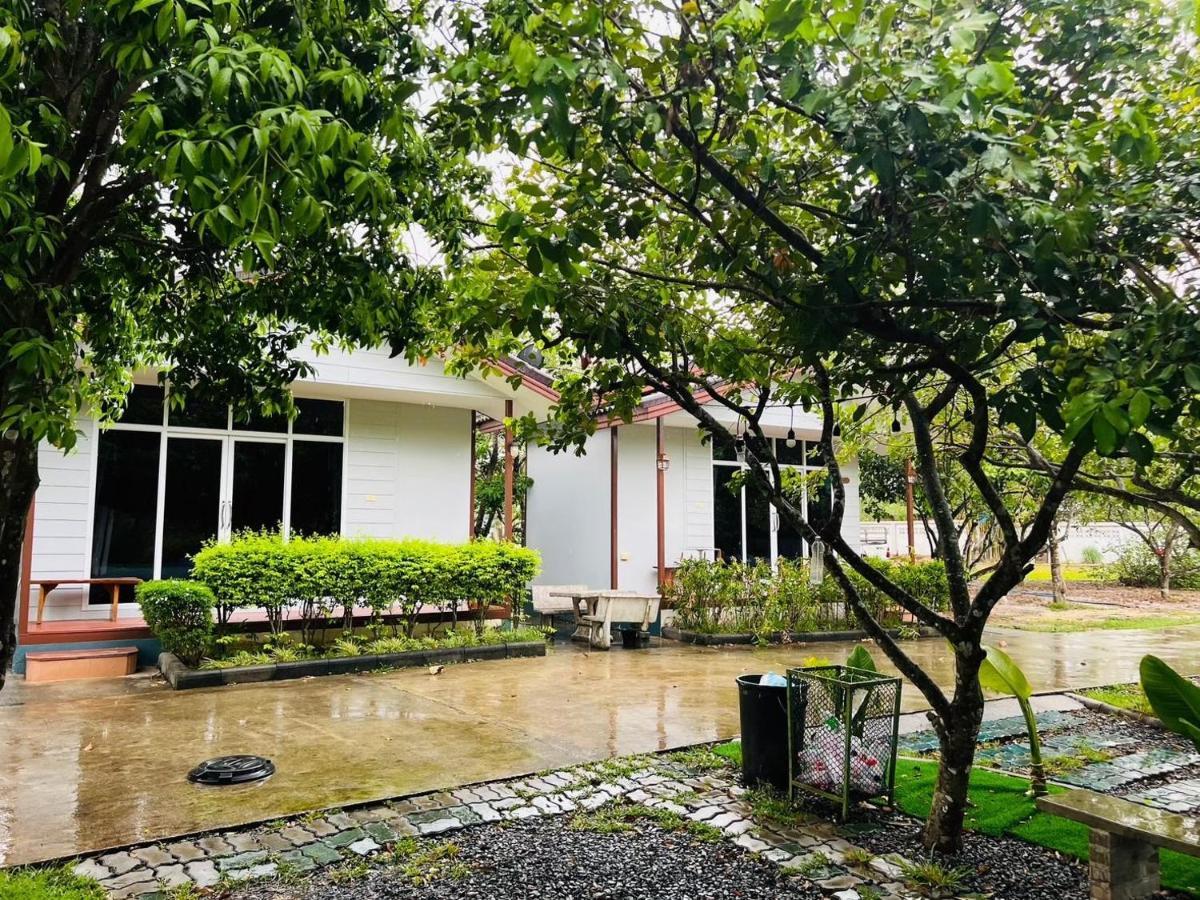 Baan Suan Khun Yaiy Hotel Ban Wang Takhrai Eksteriør billede